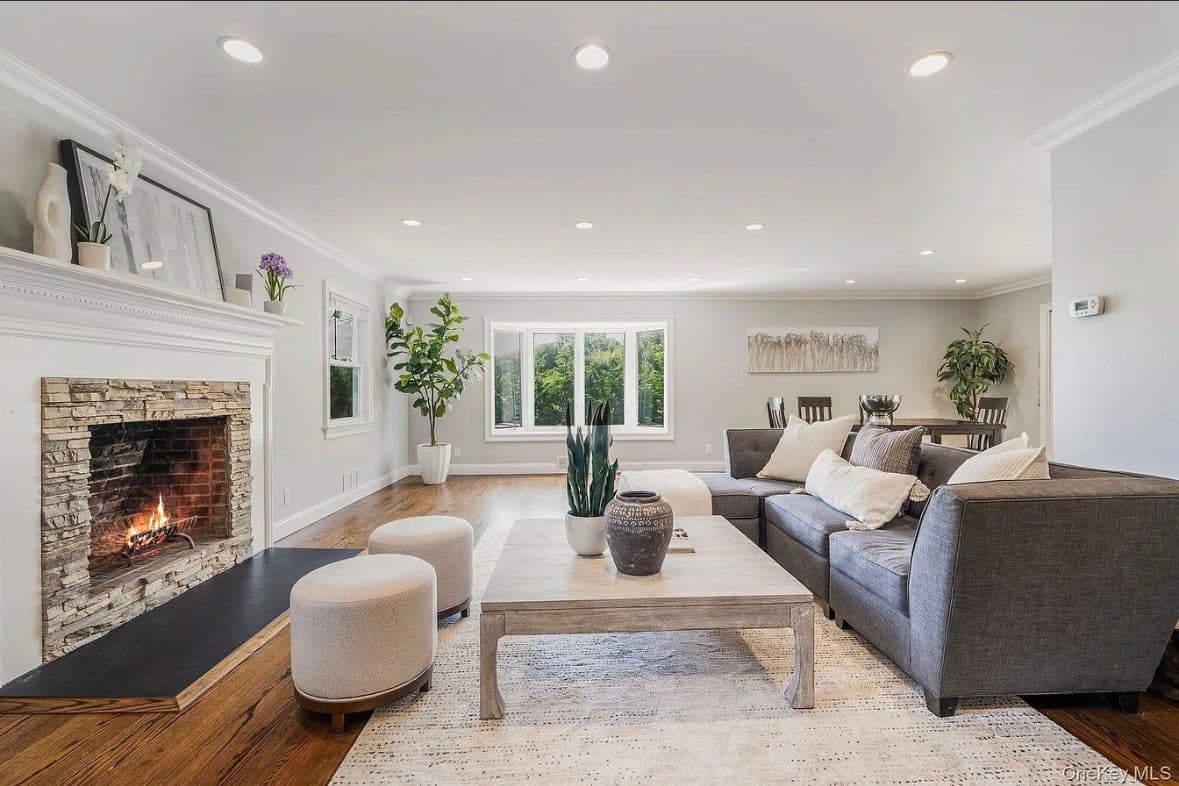 Clean living room after professional cleaning